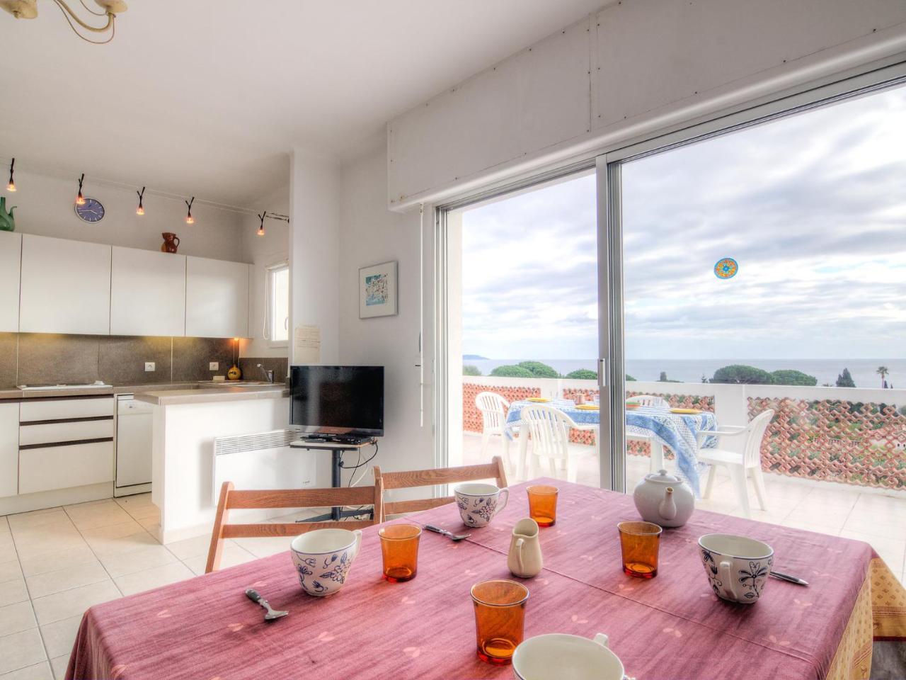 Apartment Riva Bella-3 By Interhome Cavalaire-sur-Mer Extérieur photo